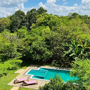 Into The Wild Hotel Sigirija